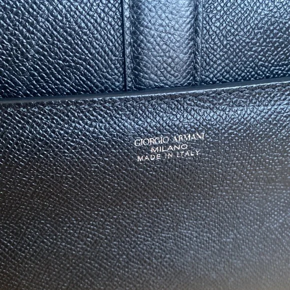 Giorgio Armani -top handle bag - black textured leather with silver hardware - Picture 2 of 9